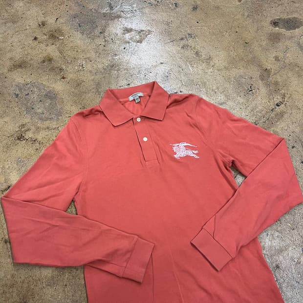 [정품/90,S] 버버리 슬림핏 빅로고 긴팔 PK 티셔츠 b8