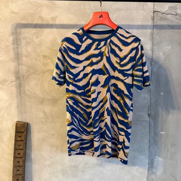 발렌시아가 그래픽 티셔츠 100