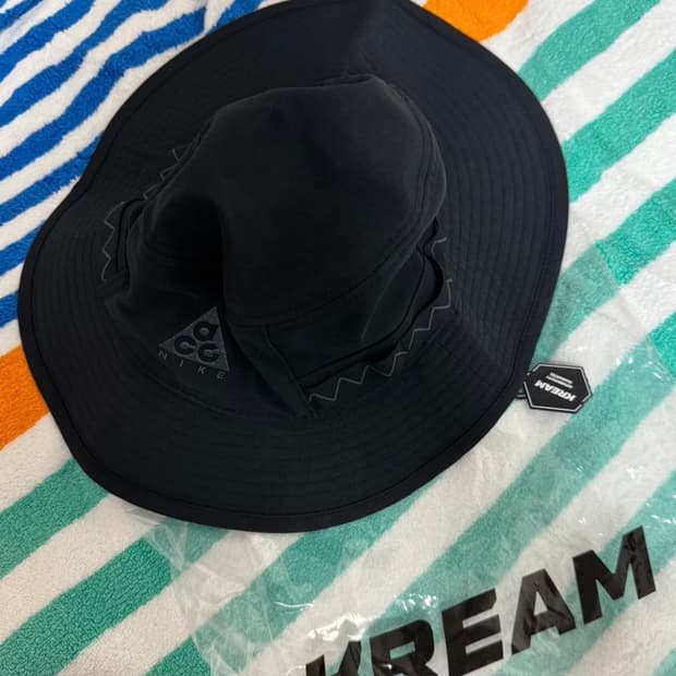 새상품) 나이키 ACG 버킷햇 앤트러사이트