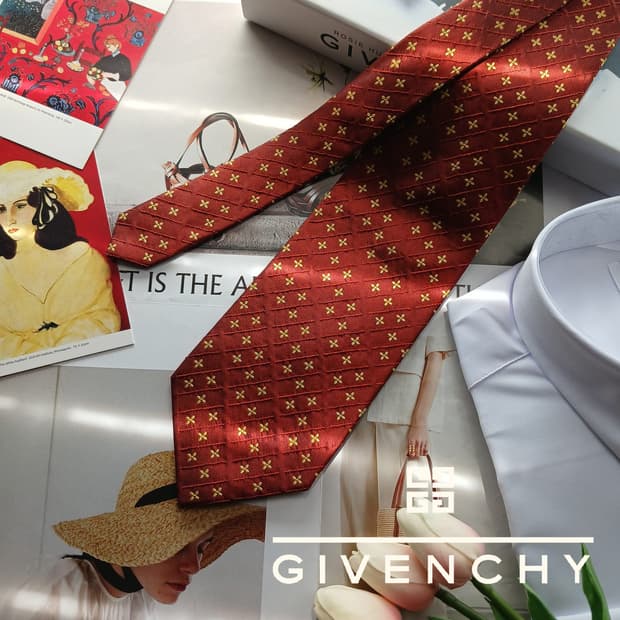 지방시 실크 버건디 크로스 자카드 넥타이 9.8cm A등급 A18395
