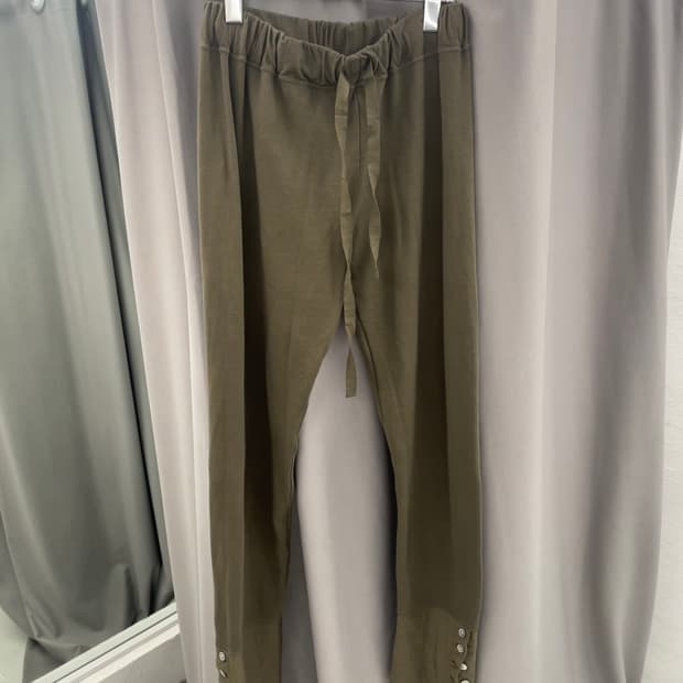 밑단 스냅 트레이닝 배기팬츠 