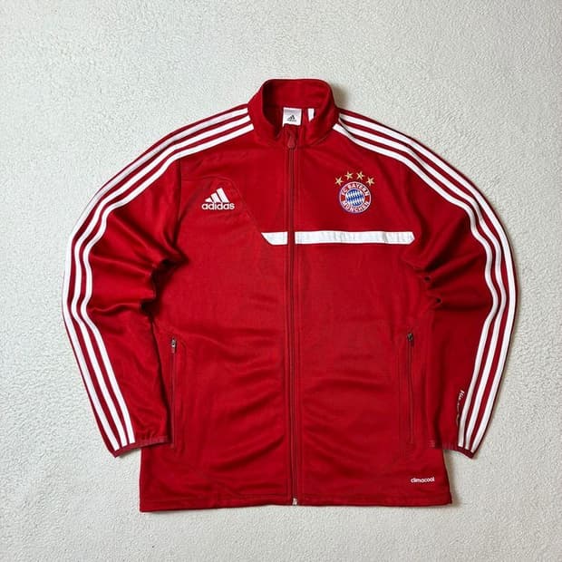 아디다스 x 바이에른 뮌헨 트랙탑 자켓 PN7443