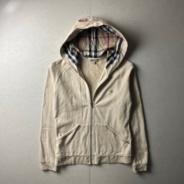 버버리 후드집업