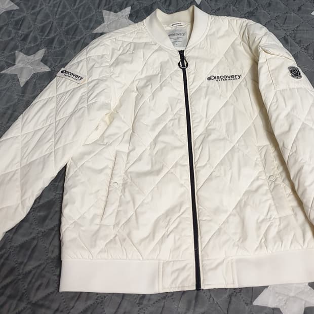 디스커버리 3M 신슐레이트 퀄팅 어깨와펜 다운자켓 (S)