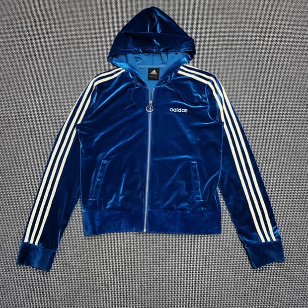 (여성) 아디다스 벨벳 트랙탑 후드 집업 (95)