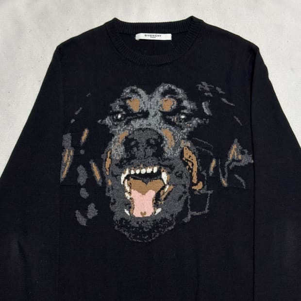 L 지방시 로트와일러 니트