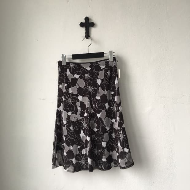 pattern printing midi skirt