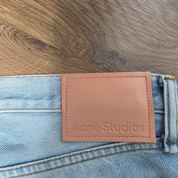 아크네 1996 클래식 데님