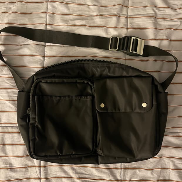 코스 cos x 예보아 콜라보 나일론 메신저 백