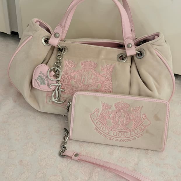 쥬시꾸뛰르 트윈독 만두백 가방 베메클 베이비베어 갸루 핀터깔 y2k