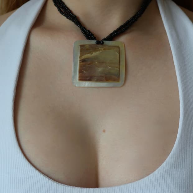 square stone necklace