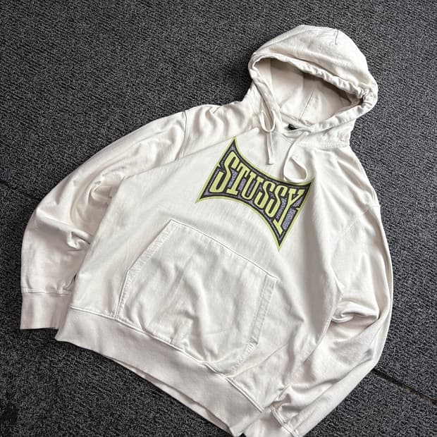 스투시 신형 챔피온 빅로고 피그먼트 다이드 후디 2908