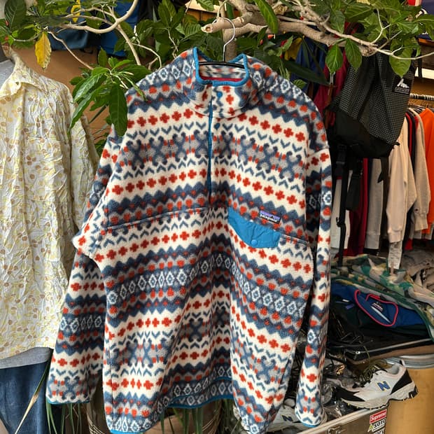 Z-403 파타고니아 신칠라 