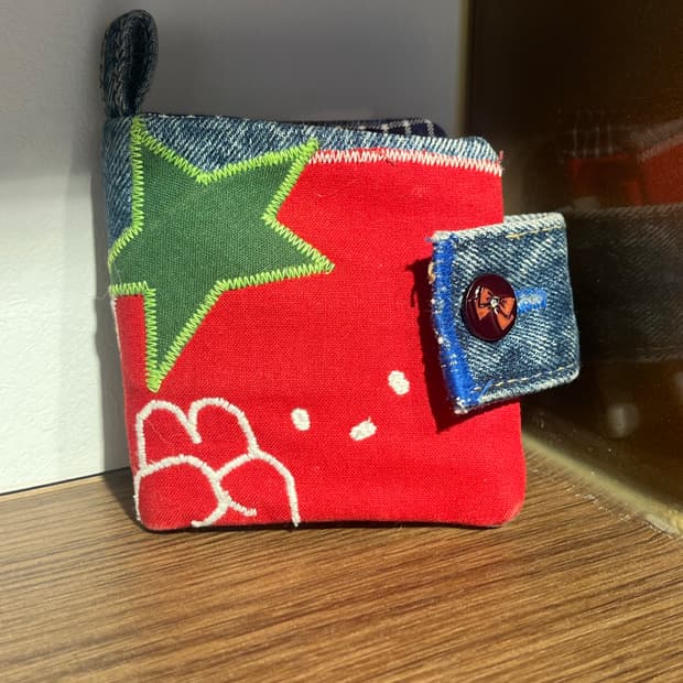 모리걸 패치워크 토마토 캐릭터 단추 지갑