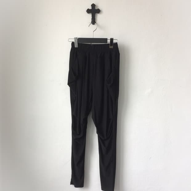 Drape kapri pants