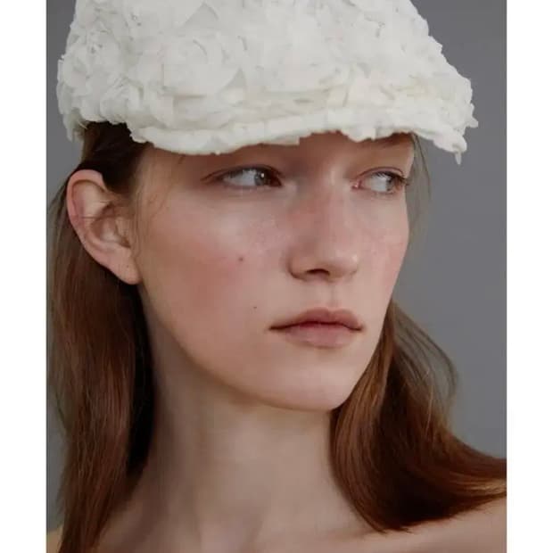 어썸니즈 클래식 헌팅 캡_로즈 크림