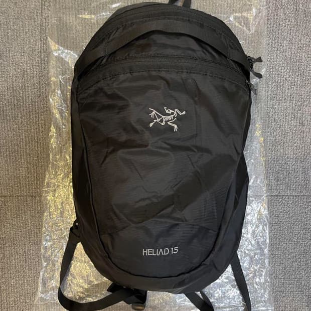 Arc'teryx HELIAID 15 블랙 백팩