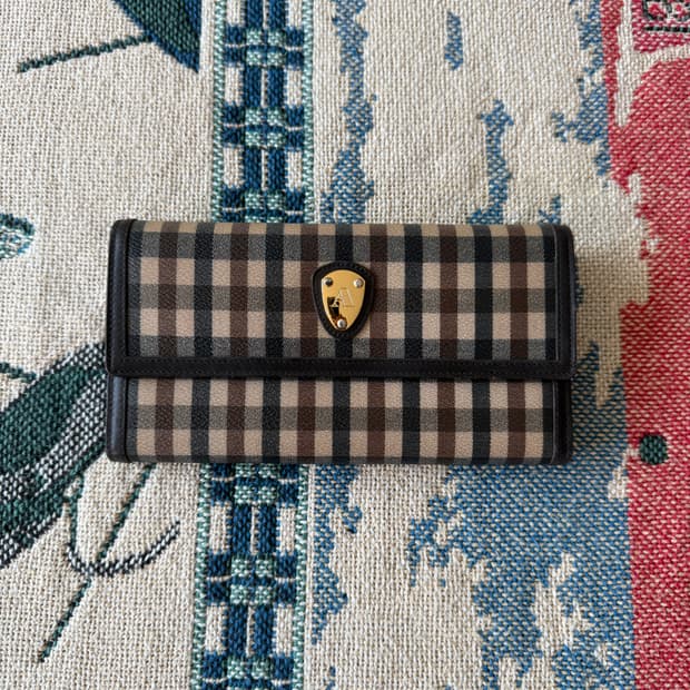 아쿠아스큐텀(Aquascutum) 체크 장지갑