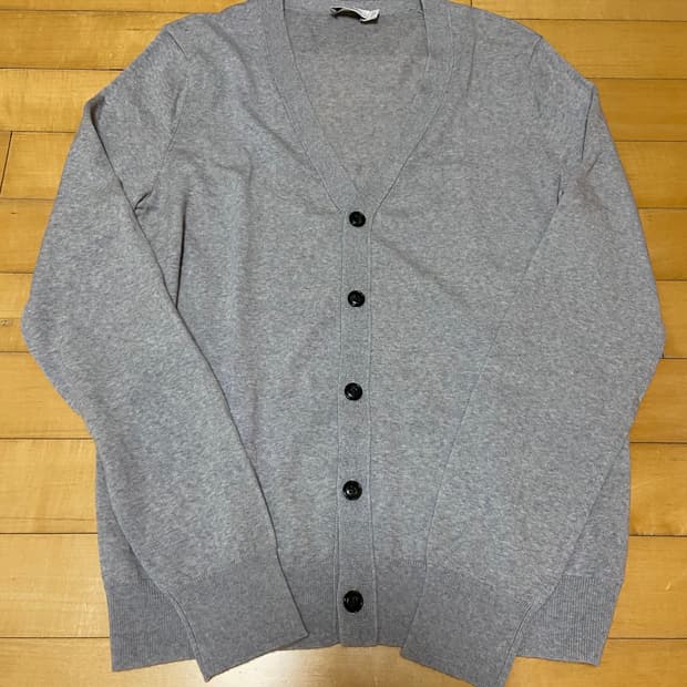 Closed 버진울 100% 가디건