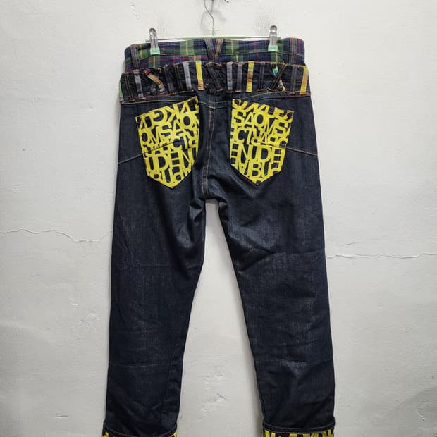 JPN 더블 웨이스트 레터링 데님팬츠