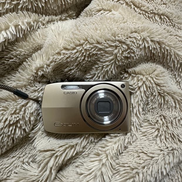 카시오 엑슬림 z2300 디카/디지털카메라