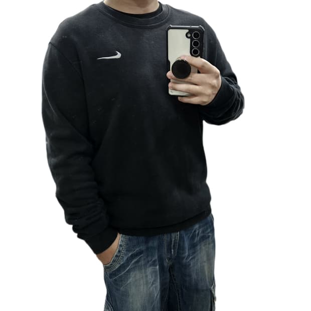 나이키 솔로스우시 맨투맨 블랙 L 100