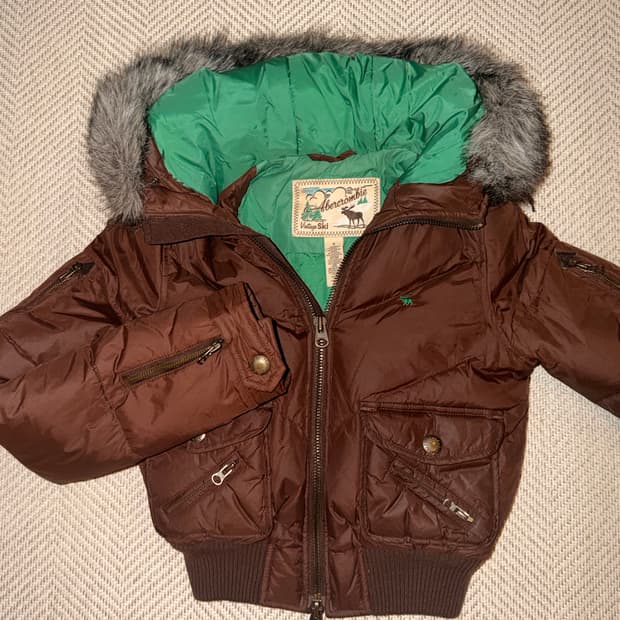 아베크롬비 울프죠 민트초코 패딩