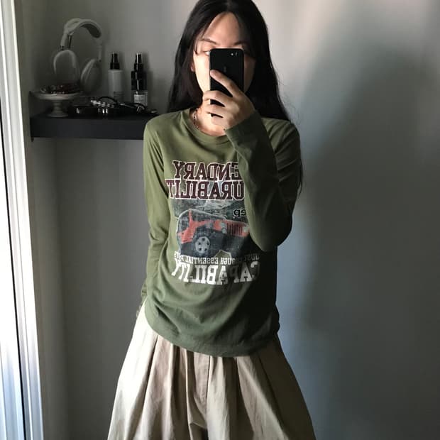 지프 중앙 프린팅 카키 긴팔티