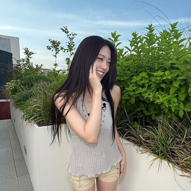 폴리수엠 홀터넥 베이지