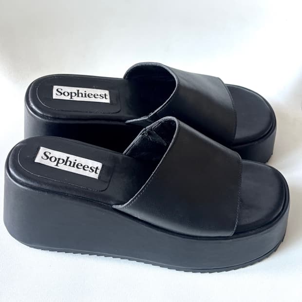 소피에  N°7-2 통굽 샌들