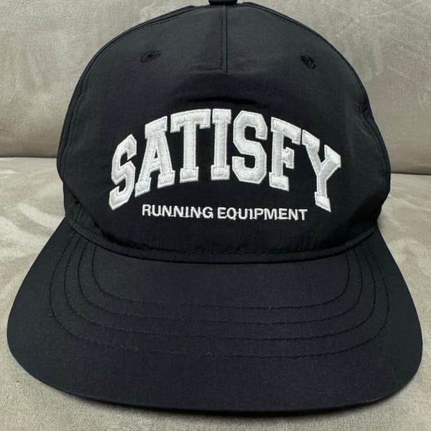 새티스파이 플라이트실크 5패널 캡 모자