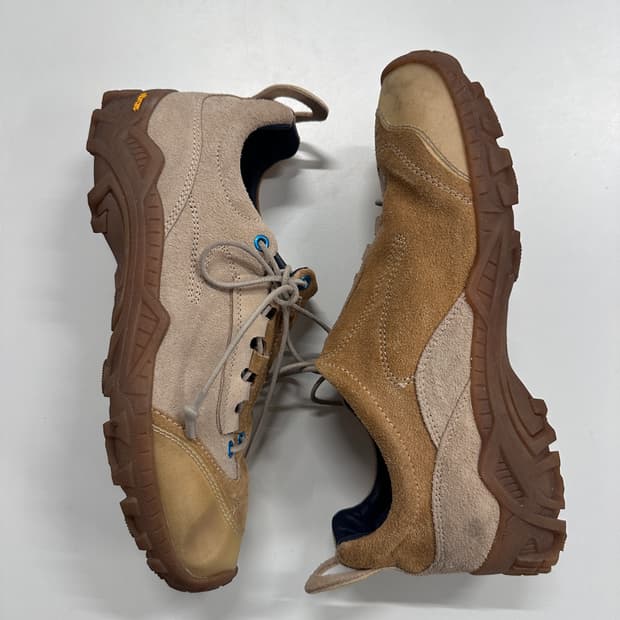 아워레가시 가베 퍼진 브라운 스웨이드