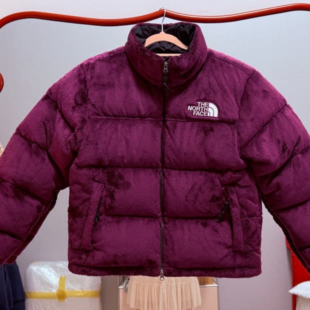 노스페이스 벨루어 눕시 벨벳 숏패딩 여성용 95(M)