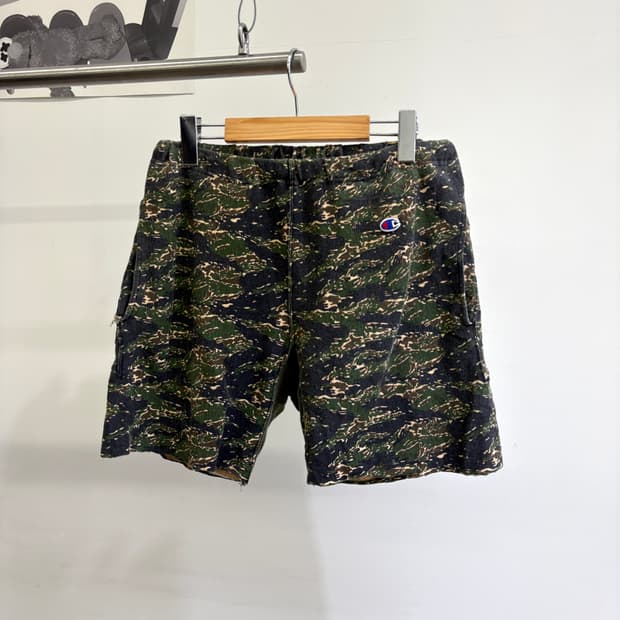 CHAMPION 반바지