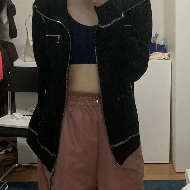 세릭 스티치 하이넥 집업