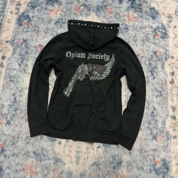 Opium society magnum cubic stud hood