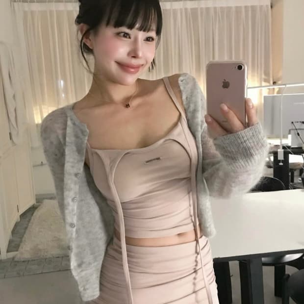 클라우드이모션 퍼글렛 드롭 나시 + 셔링 로우 스커트 셋업