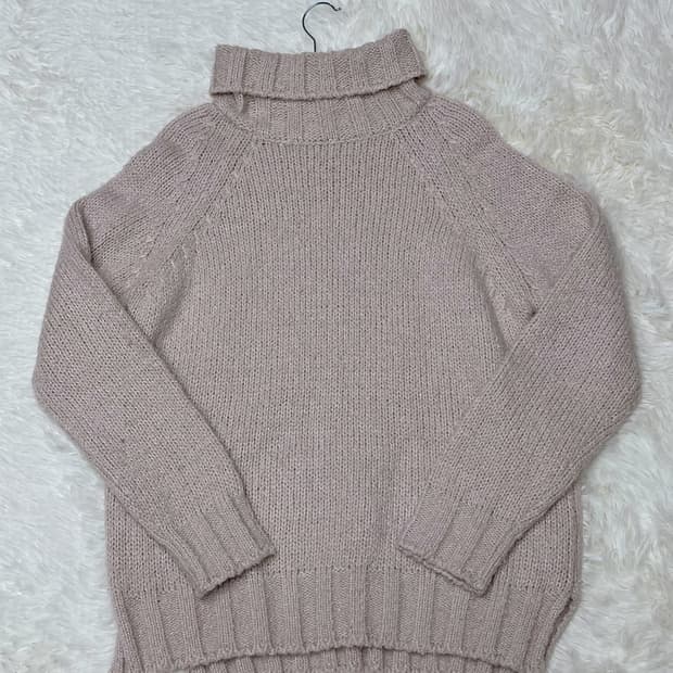 모리, 갸루 맛 롱 니트