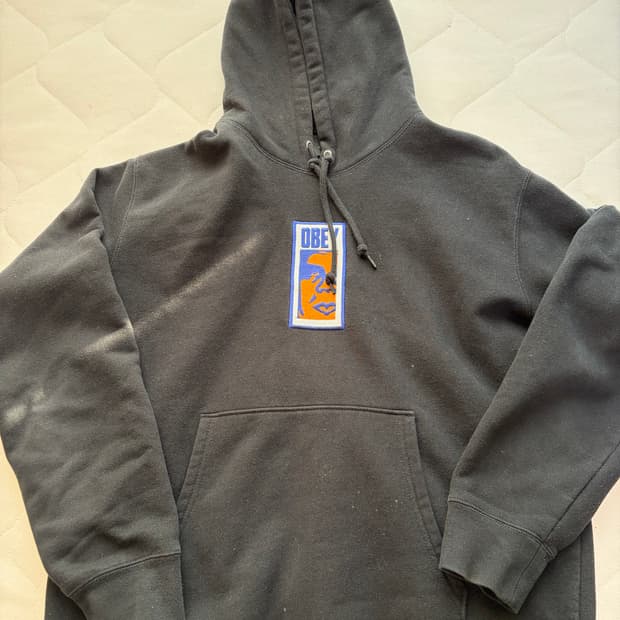 오베이 월드와이드 자수 후드티 M