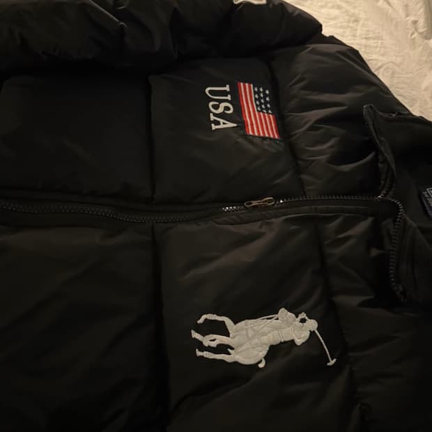 폴로 빅포니 성조기 패딩 블랙