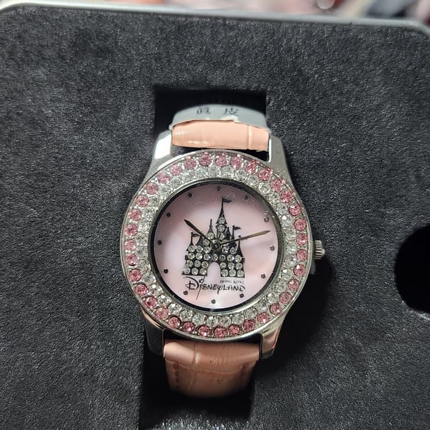 핑크 빈티지 갸루 디즈니랜드 시계 