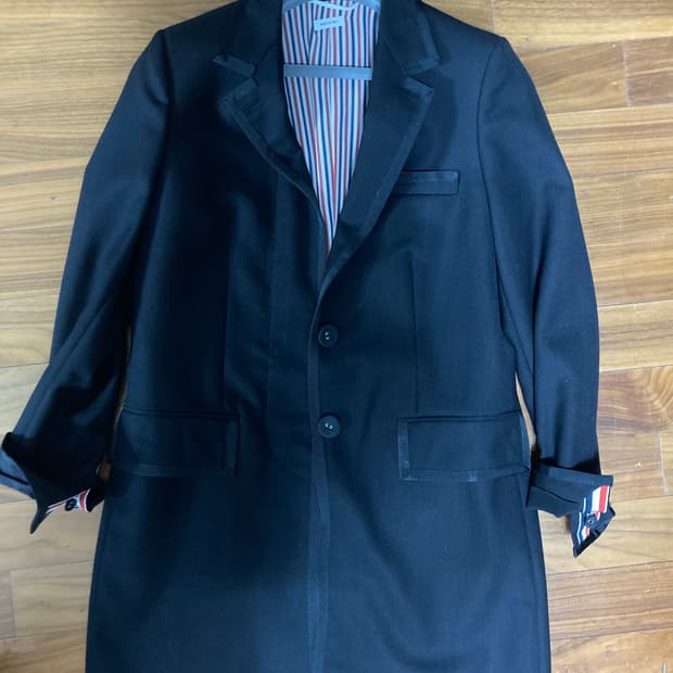 톰브라운 여성 코트 40사이즈 