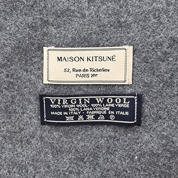 MAISON KITSUNE 메종키츠네