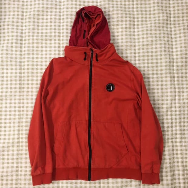 C.P컴퍼니 후드집업 레드