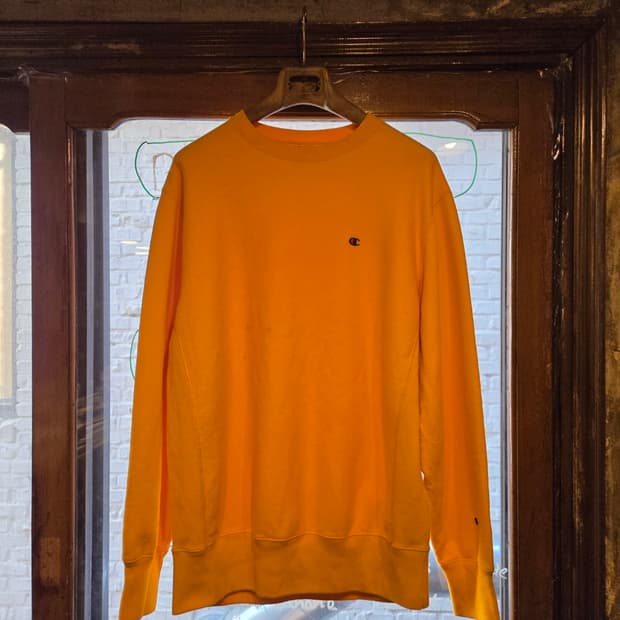 챔피온 리버스위브 클래식 스웻