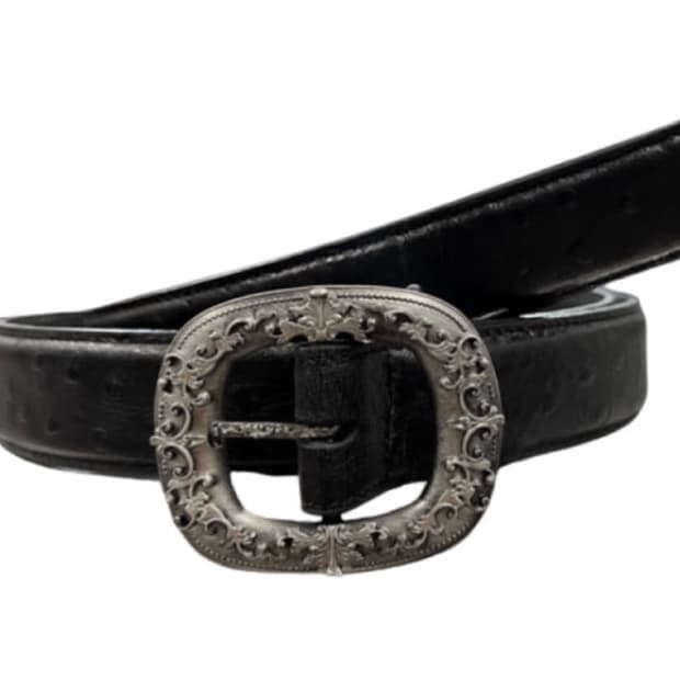 언더마이카 벨트 사진속 제품 판매합니다