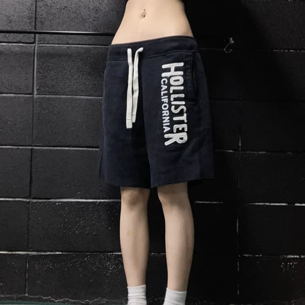 홀리스터 버뮤다 스웻팬츠