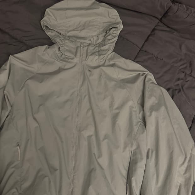 유니클로 바람막이M