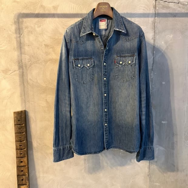 리바이스 웨스턴 데님셔츠 100