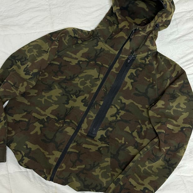 나이키  카모 테크플리스 후드 집업  라지